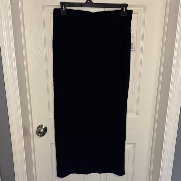 A.N.A. A New Approach Dresses & Skirts - NWT a.n.a Elegant Black Maxi Skirt with Side Slits